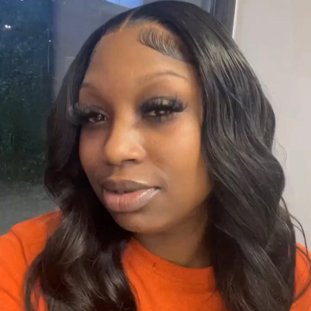 Meet your Posher, Latasha